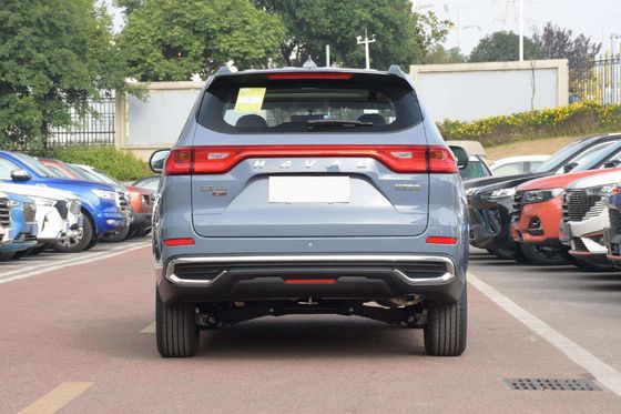 Compact Fuel Powered Car GWM HAVAL M6 Gas Family SUV Car Left Steering