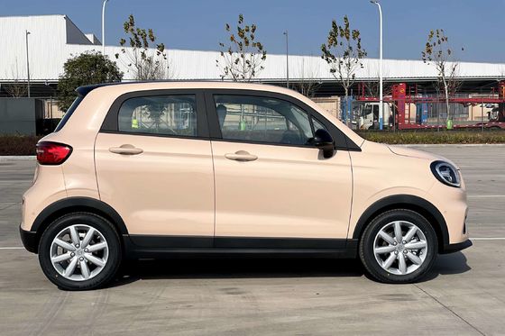 Lingpao T03 EV Mini Electric Car Electrical Motors 5 Seats Left Hand Drive 403KM