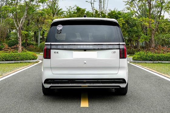 Medium Large MPV Electric Car 5 Doors Dual Motor 6 Seater EV Car ZEEKR 009