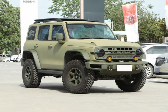 Tank 300 Gasoline Fueled 2.0T 227 HP L4 Engine Car