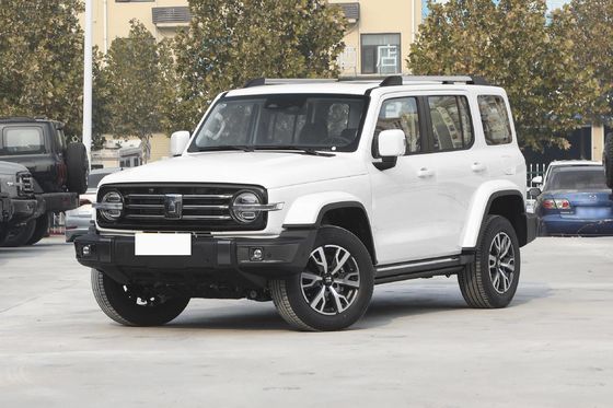 Ширина 1930mm приведенного в действие автомобиля топлива 5-Door танка 300